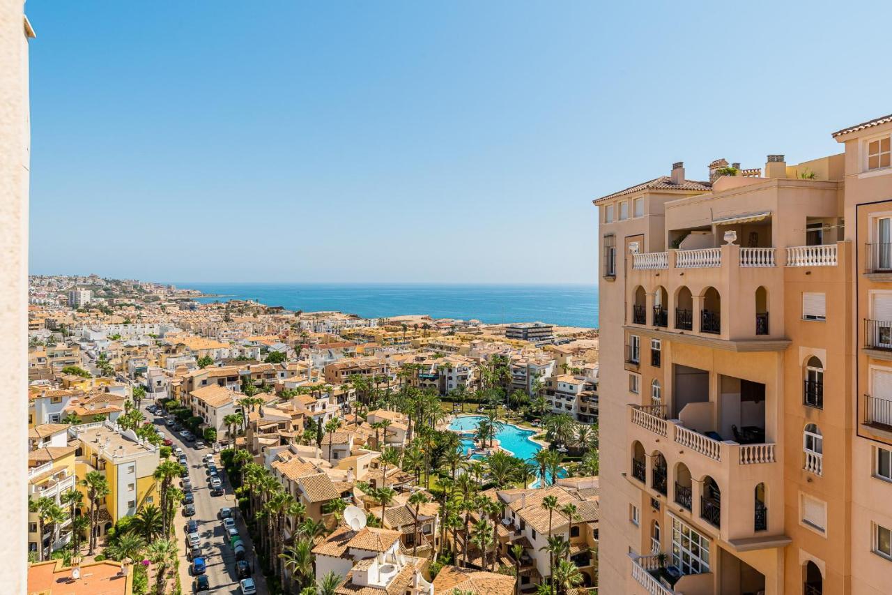 Apartamento Seaview Deluxe Torrevieja Buitenkant foto